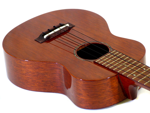 T�fs Ukulele CS-100�@�R���T�[�g�E�}�z�K�j�[ �O���X�t�j�b�V��