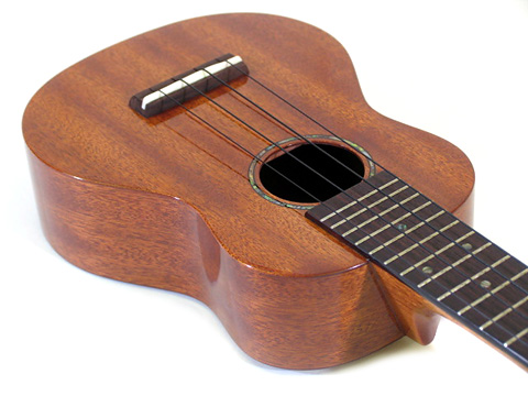 T�fs Ukulele SD-100vm ���B���e�[�W�}�z�K�j�[